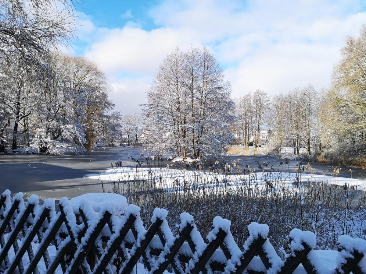 Uschi'S Gasthof Neuendorf  Bagian luar foto